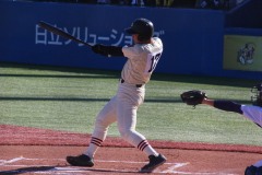 作新学院7番菅谷勝ち越しの本塁打-3